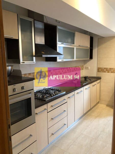 Apartament 3 camere LUX, 99mp, B-dul Unirii - cu loc parcare